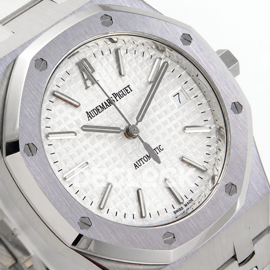 Audemars Piguet Royal Oak 15300 ZF Silver White SA3120 — dial detail