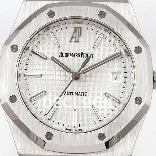 Audemars Piguet Royal Oak 15300 ZF Silver White SA3120 — front dial close up