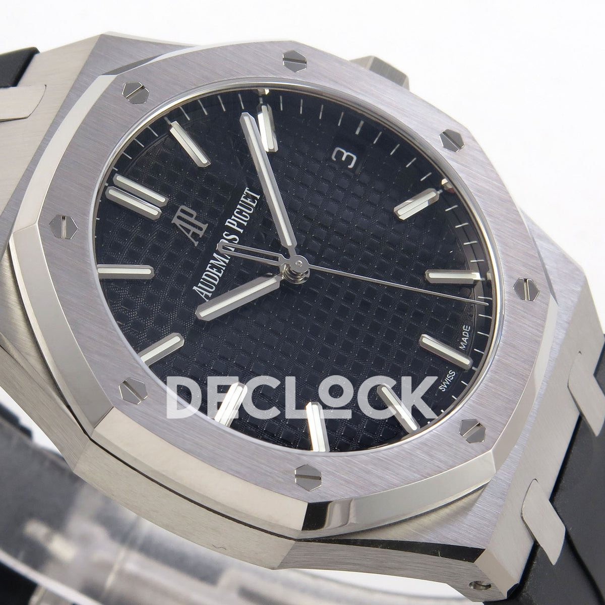 Audemars Piguet Royal Oak 15500 DDF Black Rubber Strap DD4302 replica - dial side angle