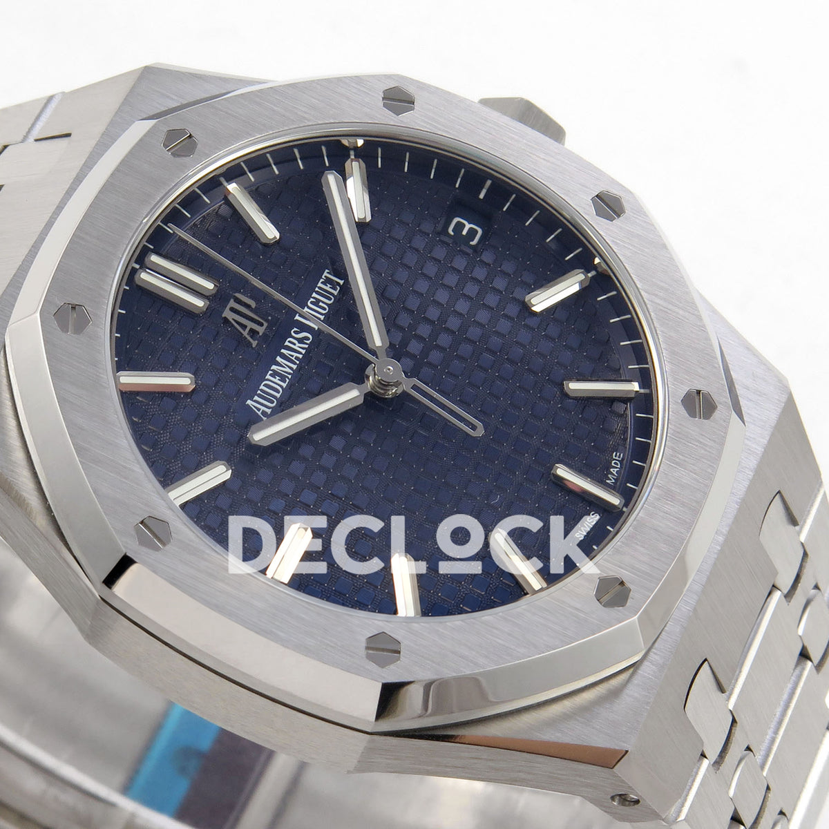 Audemars Piguet Royal Oak 15500 DDF Blue Bracelet DD4302 replica - dial side angle