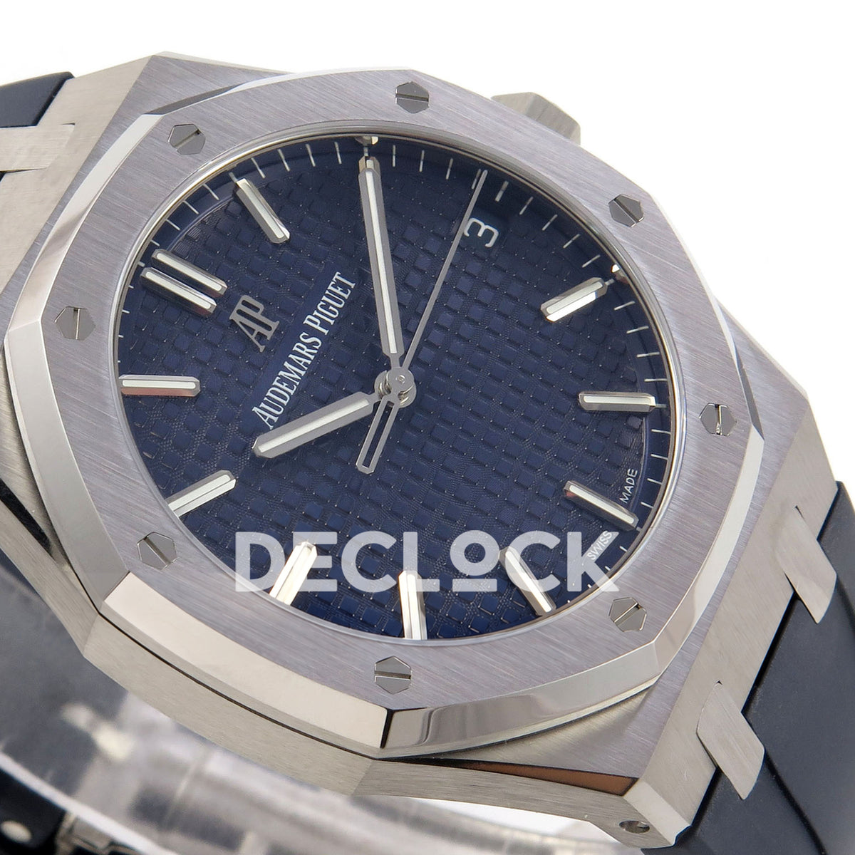 Audemars Piguet Royal Oak 15500 DDF Blue Rubber Strap DD4302 replica - dial side angle
