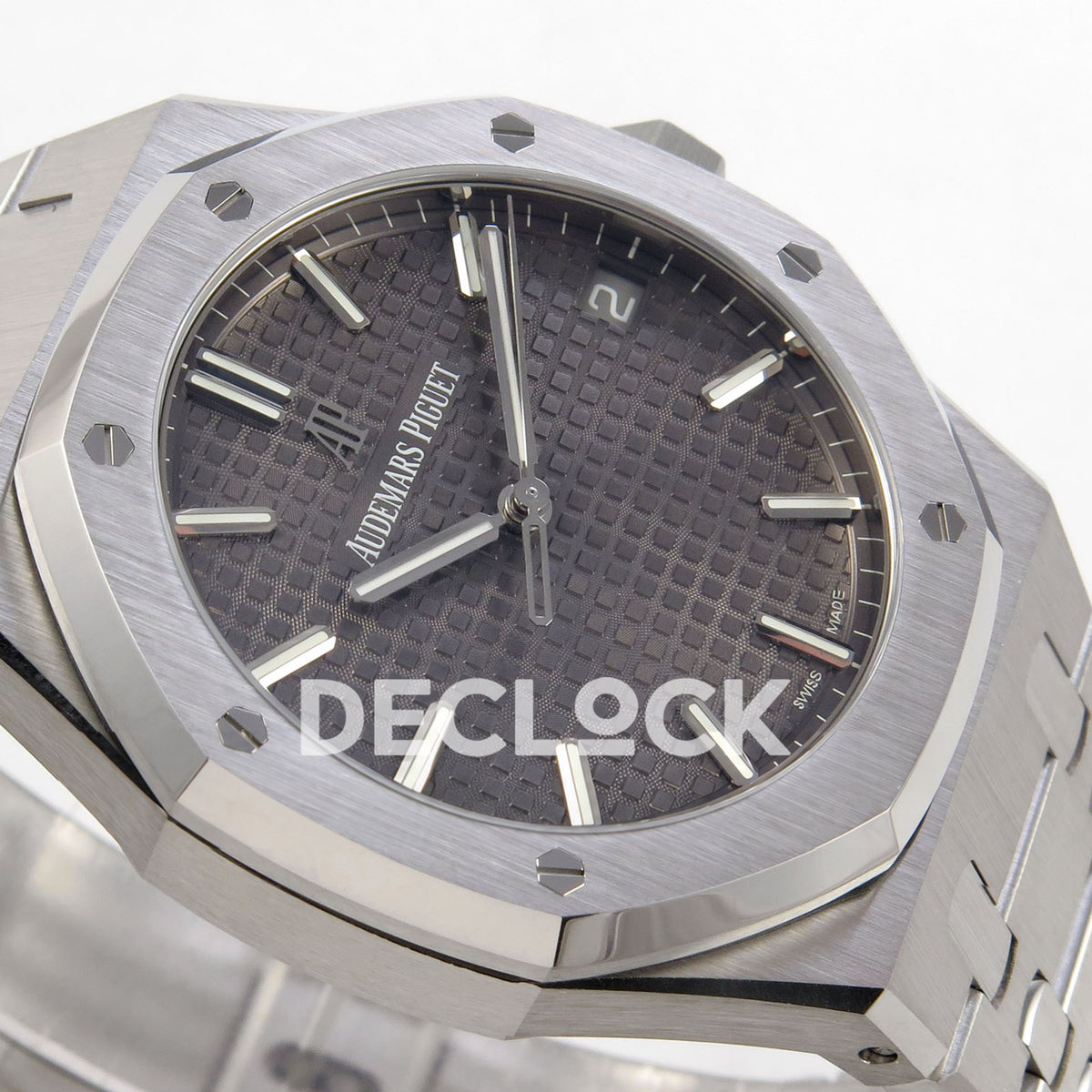 Audemars Piguet Royal Oak 15500 DDF Gray Bracelet DD4302 replica - dial side angle