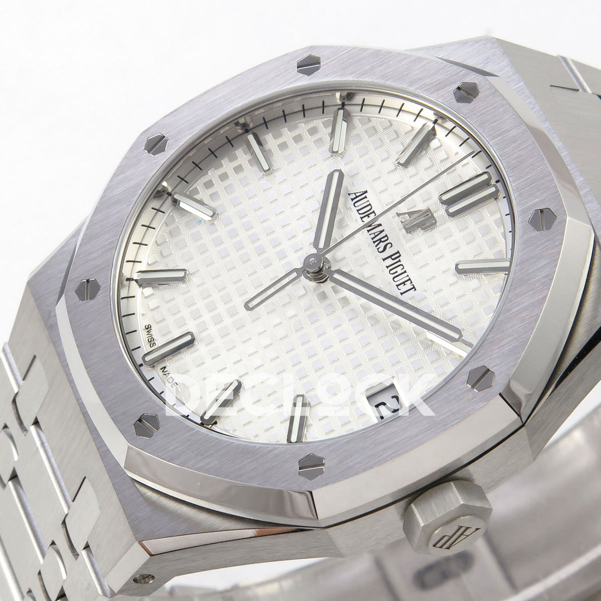 Audemars Piguet Royal Oak 15500 DDF White Bracelet DD4302 replica - dial angle right