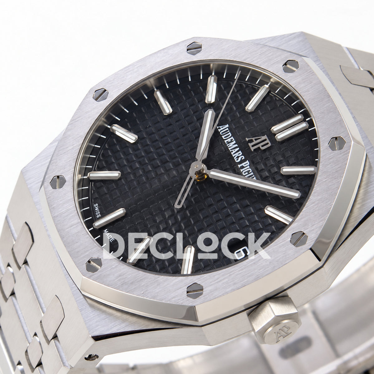 Audemars Piguet Royal Oak 15500ST.OO.1220ST.03 JF black dial steel bracelet DD4302 — crown dial angle