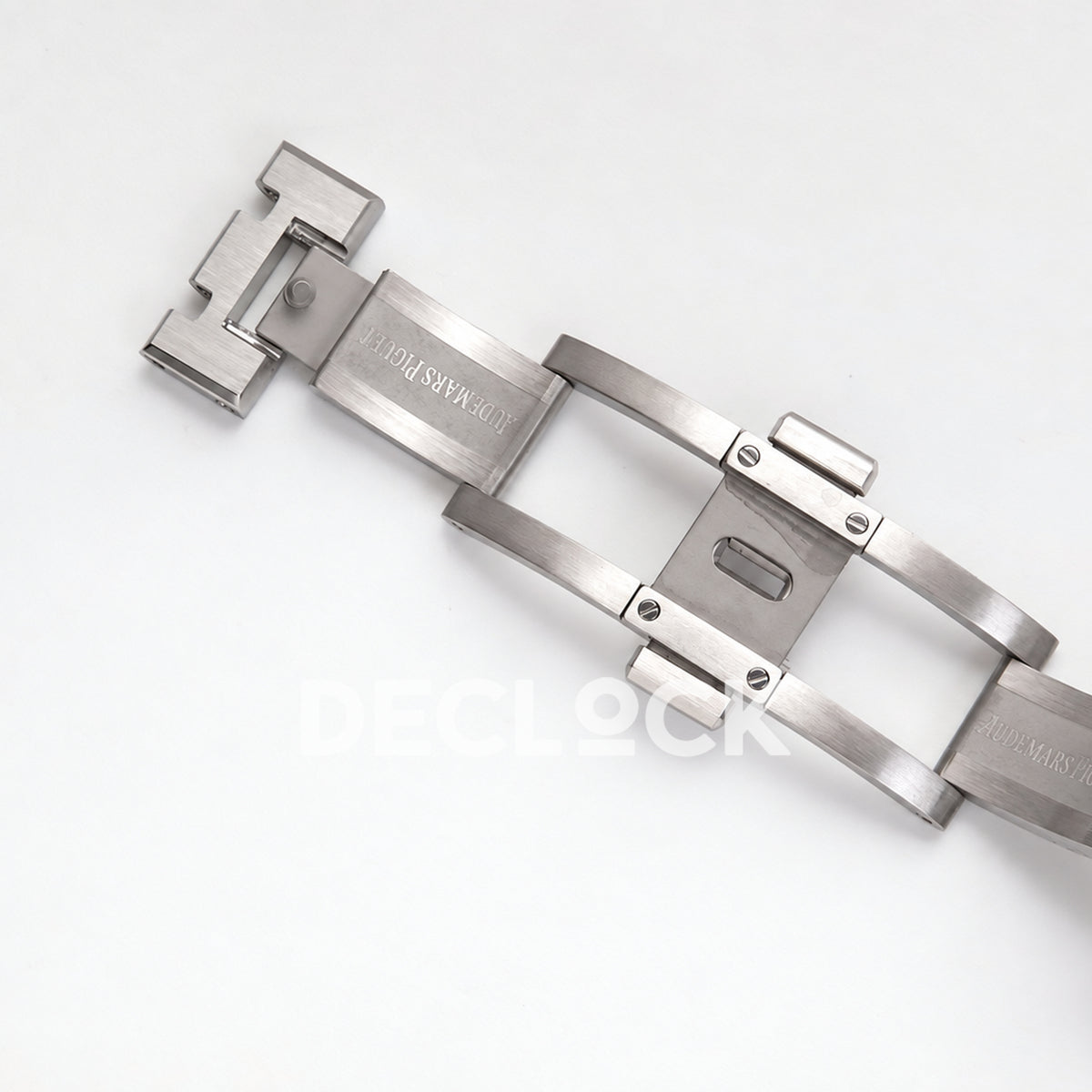 Audemars Piguet Royal Oak 15500ST.OO.1220ST.01 JF blue dial steel bracelet DD4302 — clasp open