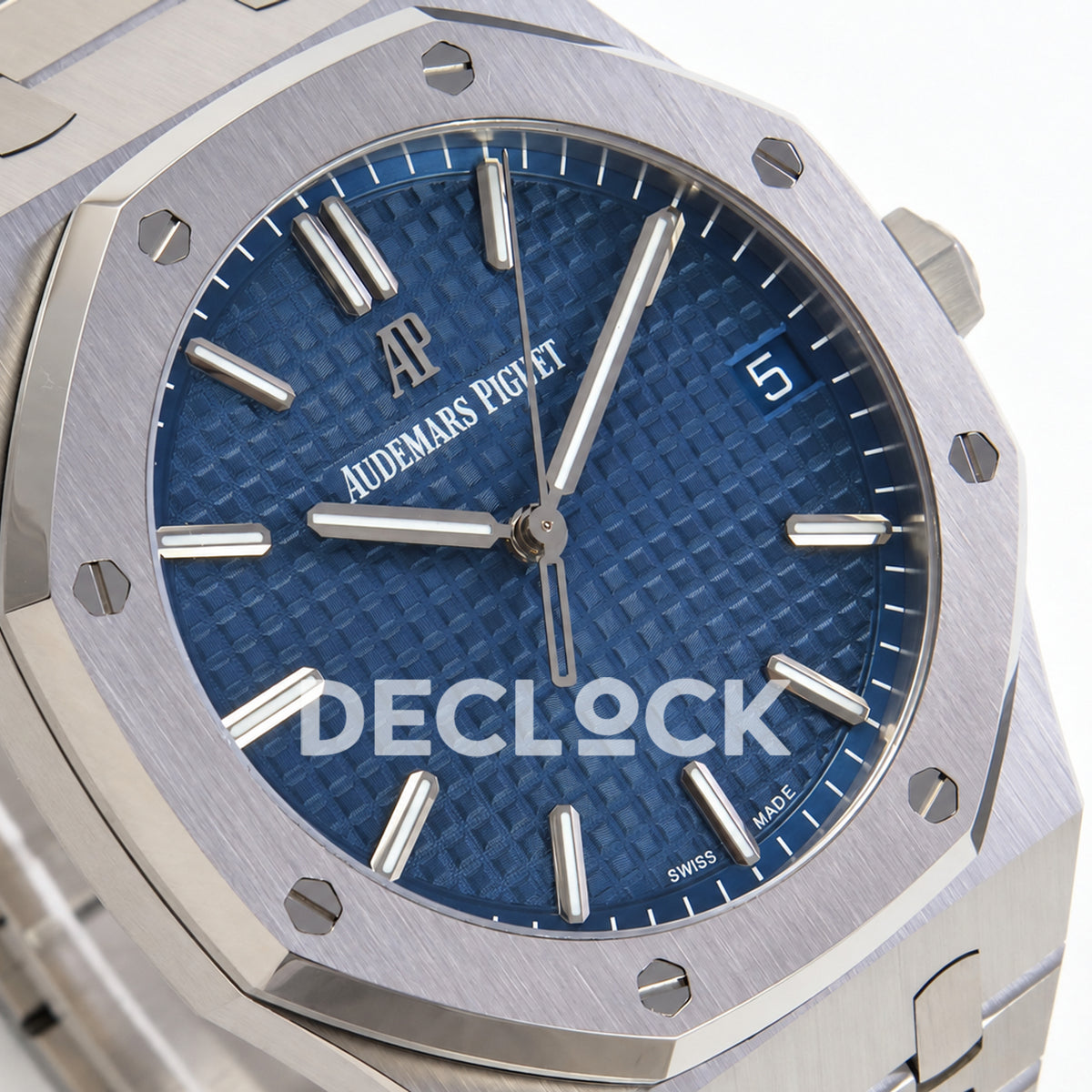Audemars Piguet Royal Oak 15500ST.OO.1220ST.01 JF blue dial steel bracelet DD4302 — dial left angle