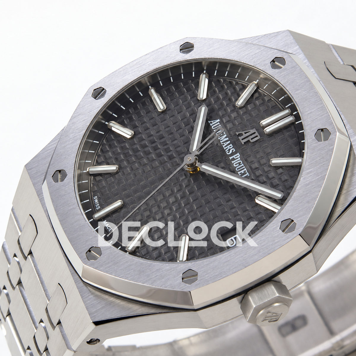 Audemars Piguet Royal Oak 15500ST.OO.1220ST.02 JF gray dial steel bracelet DD4302 — crown dial angle