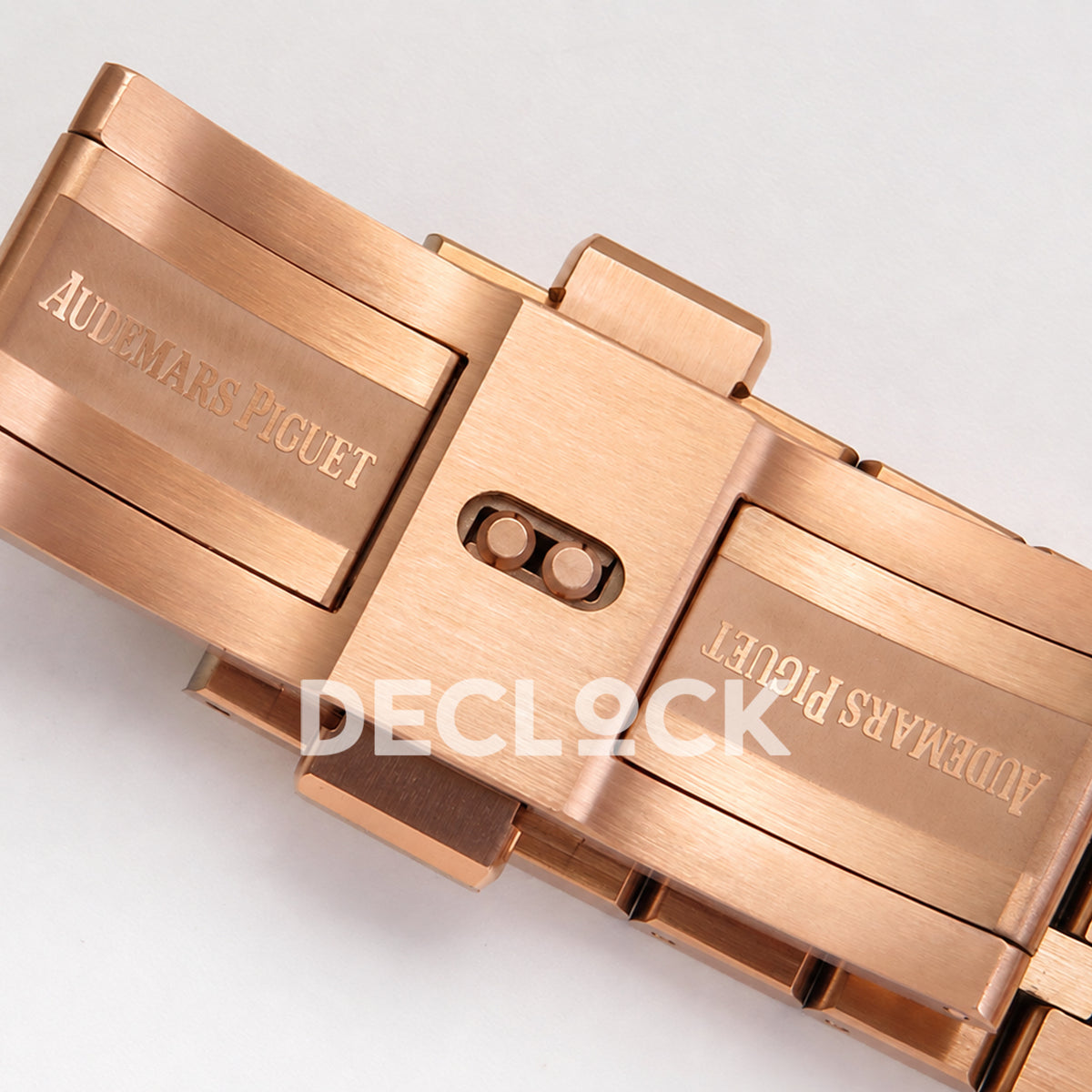 Audemars Piguet Royal Oak 15500OR.OO.1220OR.01 JF black dial rose gold bracelet DD4302 — clasp engraving