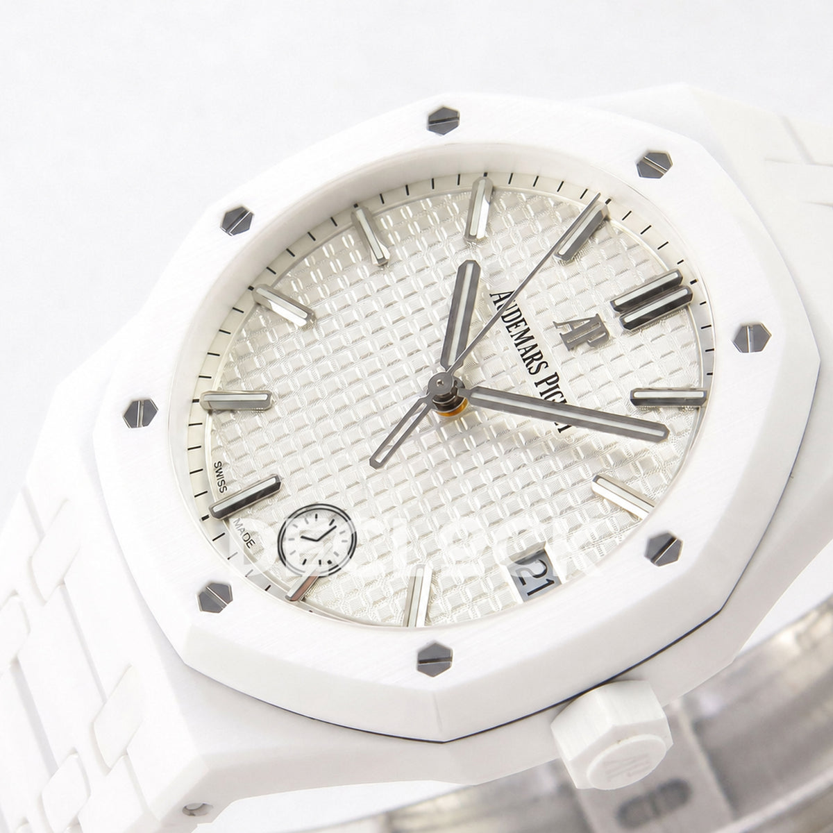 Audemars Piguet Royal Oak 41mm 15500 White Ceramic ZF SA4302 Free Sprung Replica
