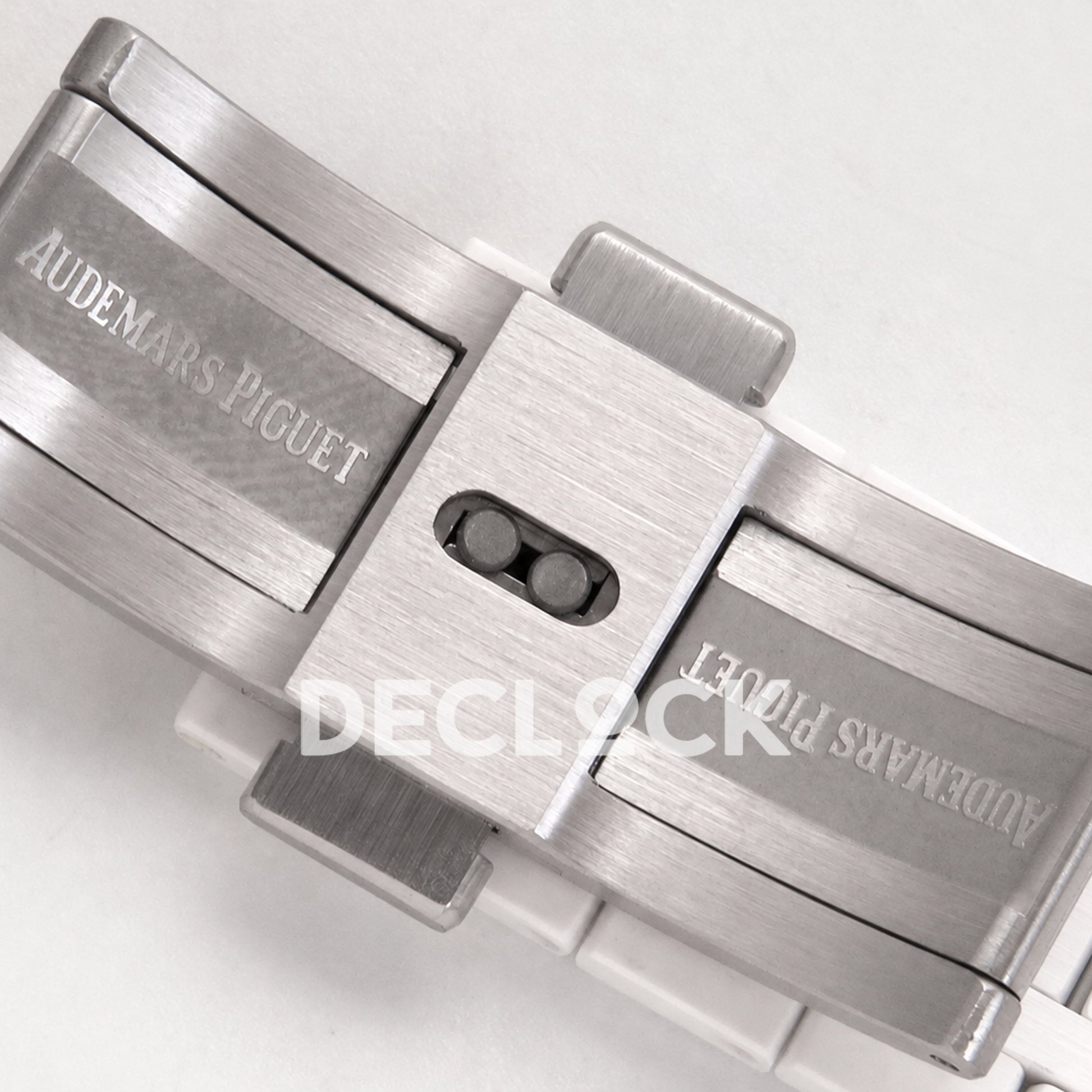 Audemars Piguet Royal Oak 41mm 15500 White Ceramic ZF SA4302 Free Sprung Replica