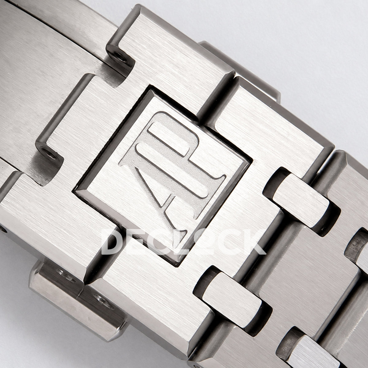 Audemars Piguet Royal Oak 15510 JF steel blue ombre dial DD4302 — clasp logo