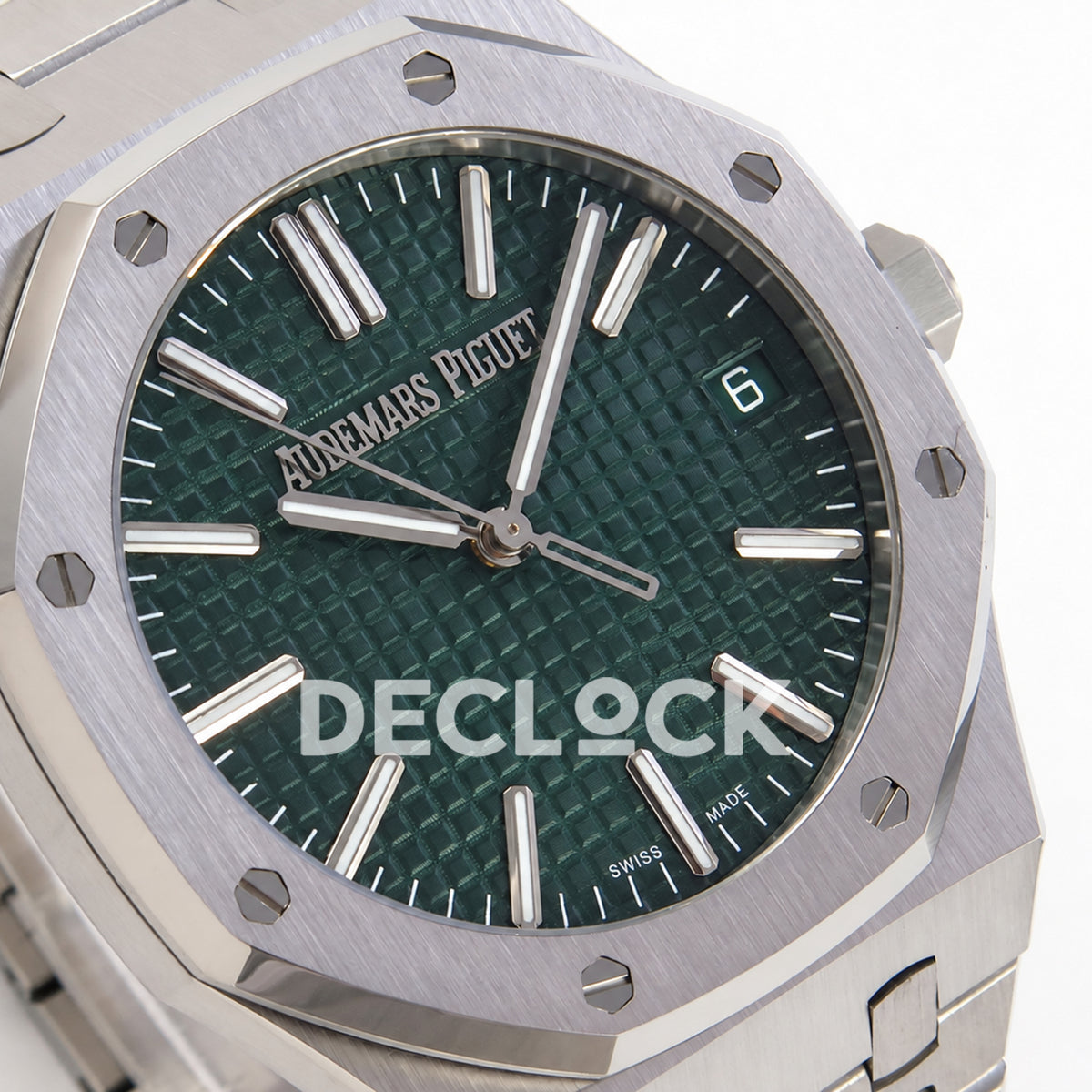 Audemars Piguet Royal Oak 15510 JF steel green dial DD4302 — angled dial
