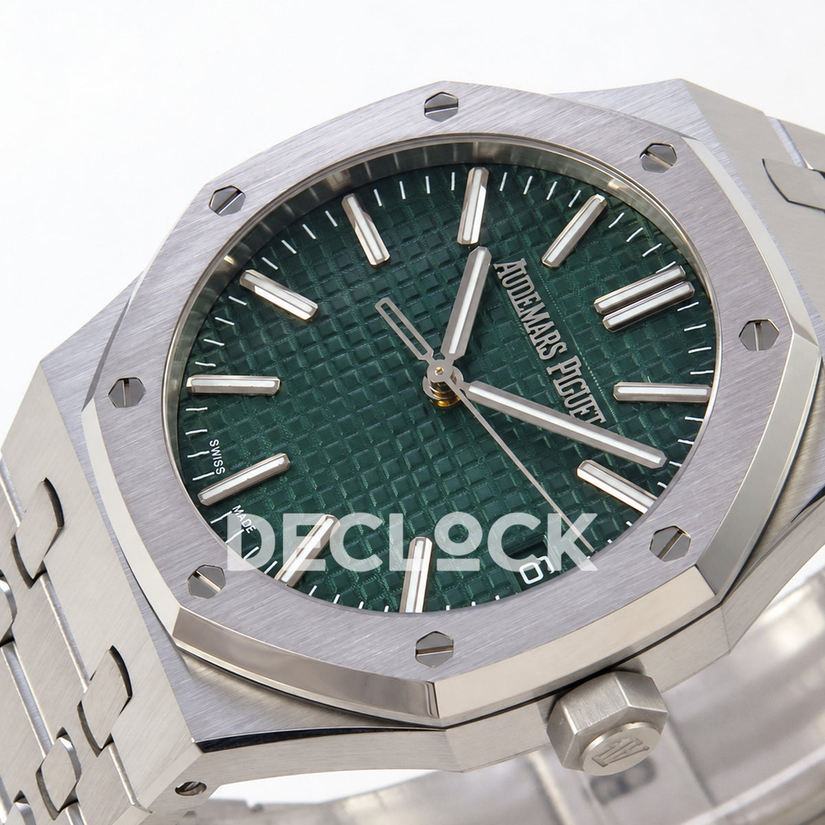 Audemars Piguet Royal Oak 15510 JF steel green dial DD4302 — right angle