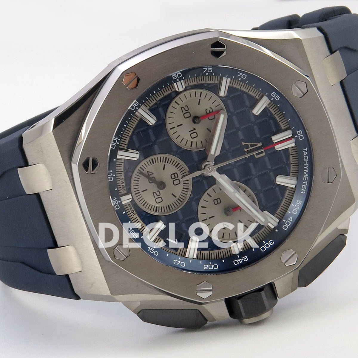 Audemars Piguet Royal Oak Offshore 26420 DDF replica - blue rubber strap, patterned dial and octagonal bezel from the opposite side