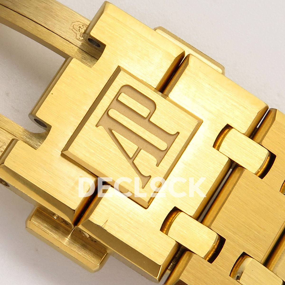 Audemars Piguet Royal Oak Openworked 15407BA DDF replica - original AP clasp engraving and yellow gold-tone integrated bracelet close-up