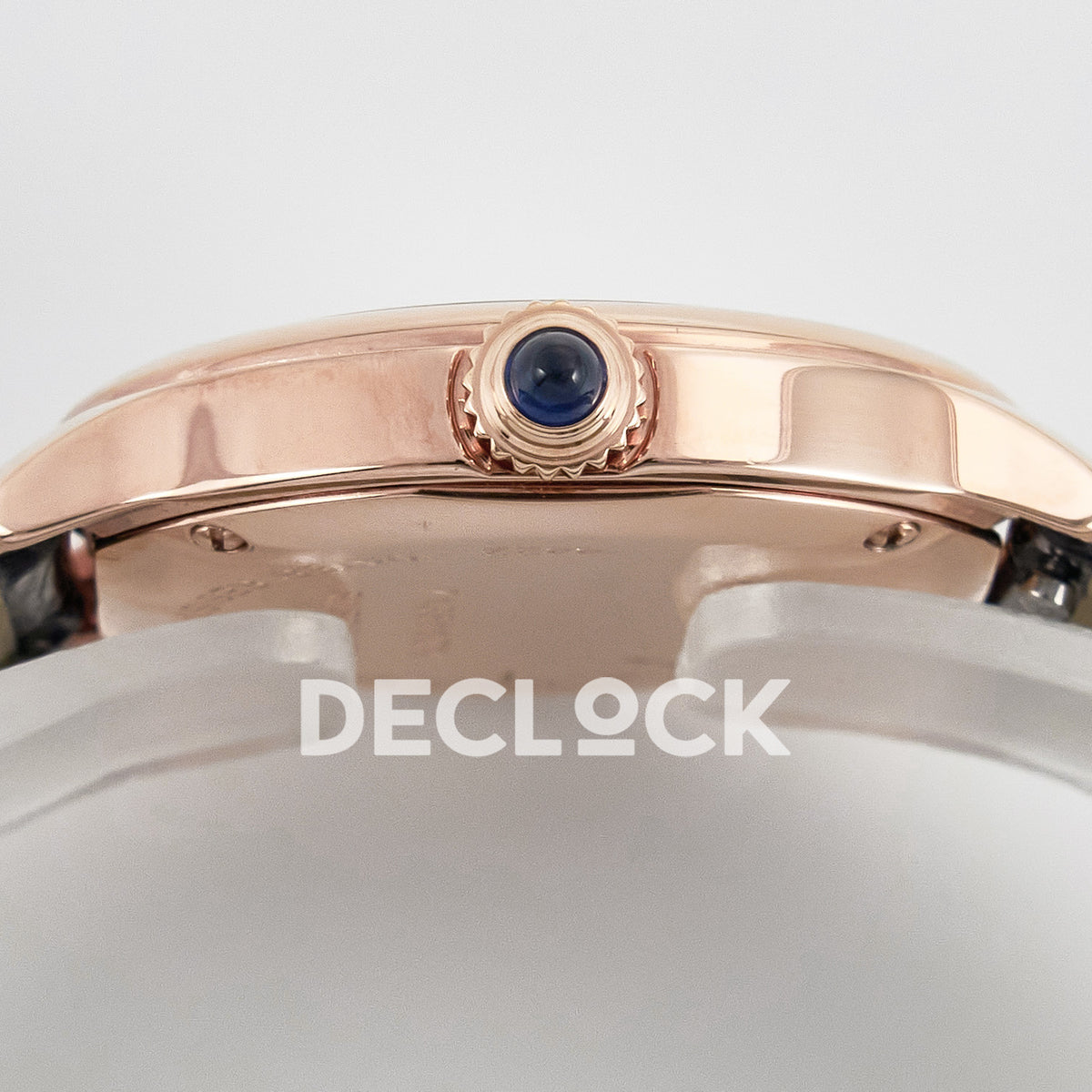 Cartier Ronde de Cartier 29mm Rose Gold White Dial Black Leather Asian AAA+ Replica – crown profile