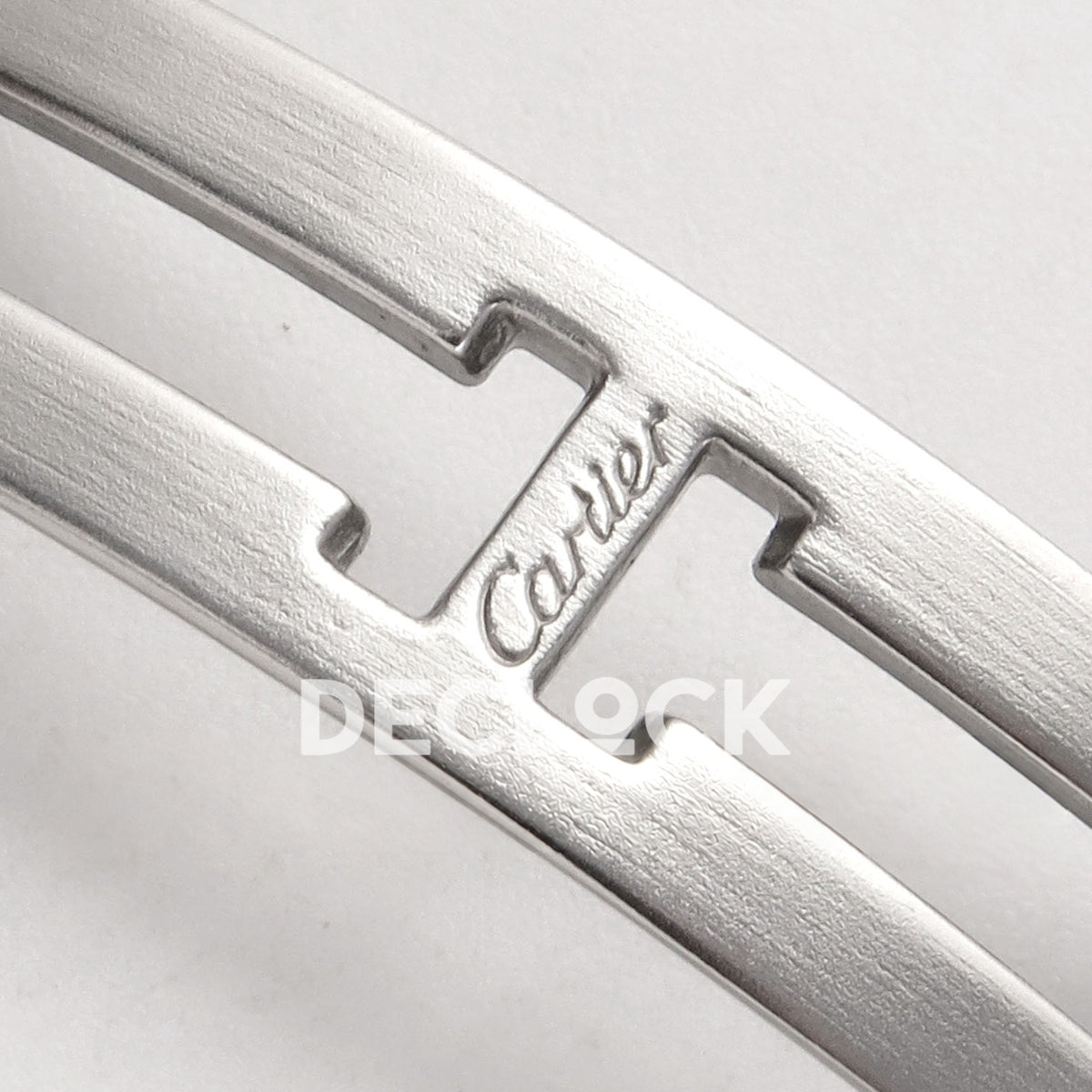 Cartier Santos 27mm 8848F with gray dial and stainless steel bracelet, cartier clasp engraving
