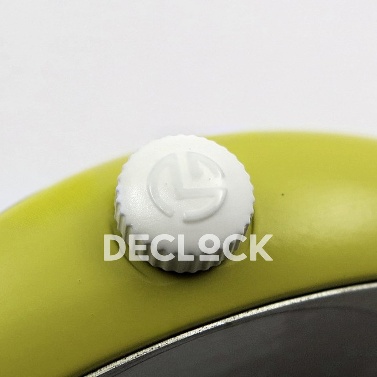 Franck Muller Crazy Hours Yellow PVD White Dial Color Dreams - Crown close-up