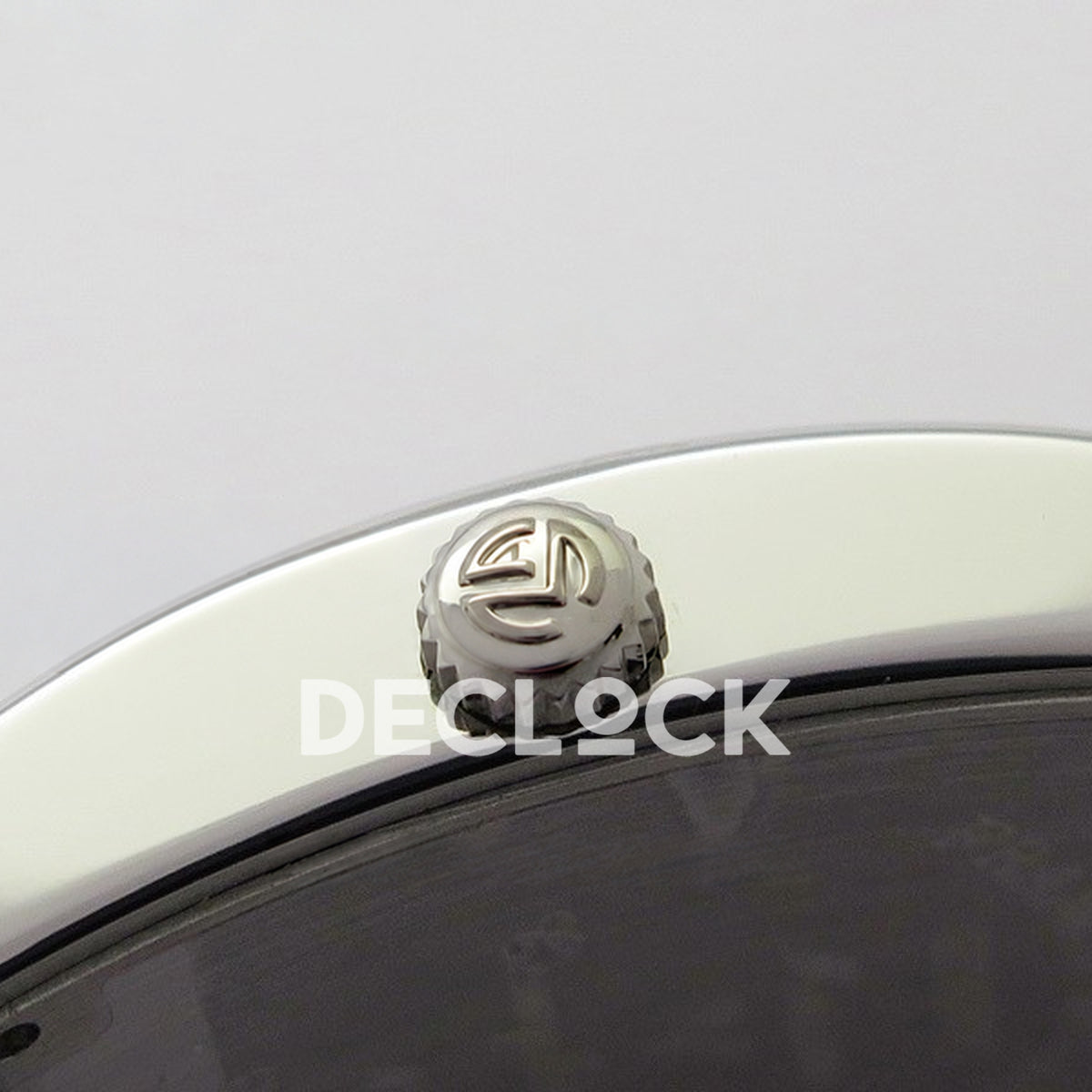 Franck Muller Master Square White Roman Dial Black Leather - Crown close-up