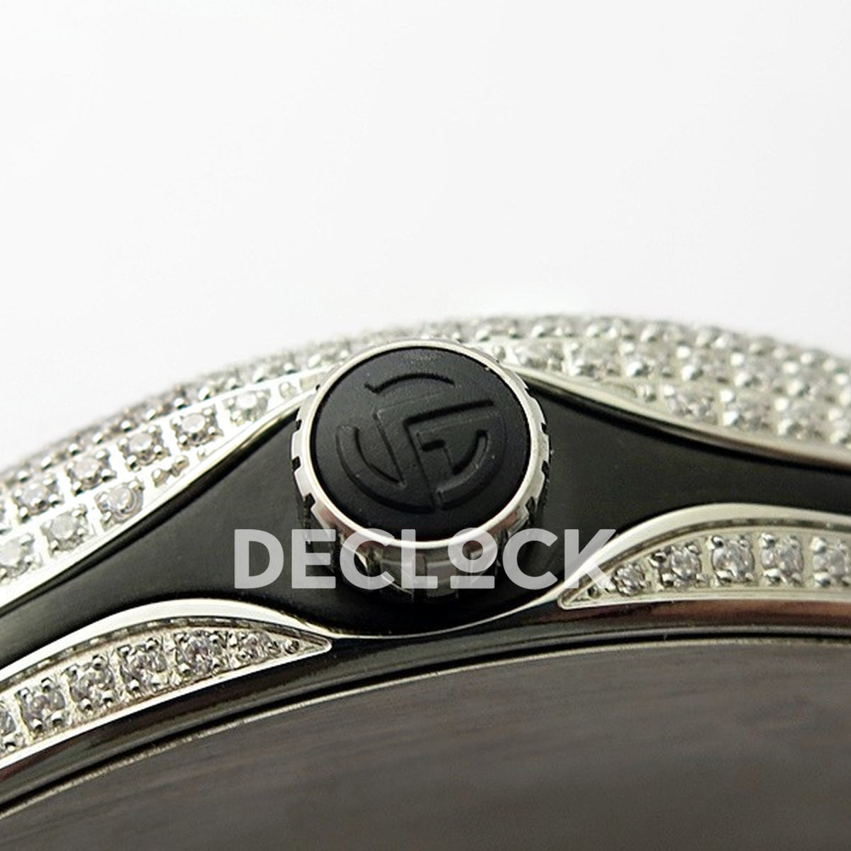 Franck Muller Vanguard Pavé Color Markers - Crown close-up