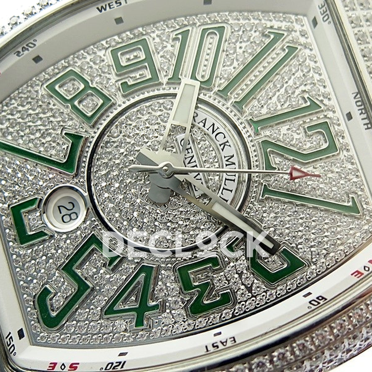 Franck Muller Vanguard Pavé Green - Dial close-up