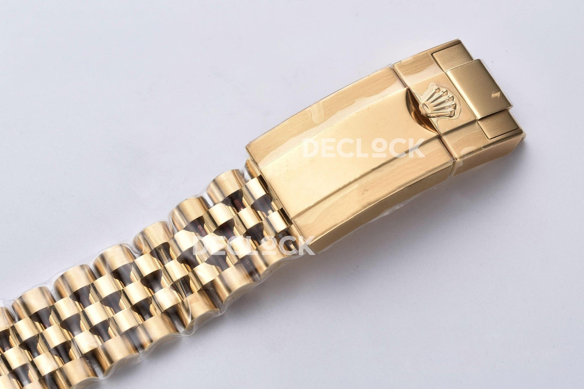 Replica Rolex GMT-Master II 126718 Clean V3 Edition Black Dial on Jubilee Bracelet |  Declock.