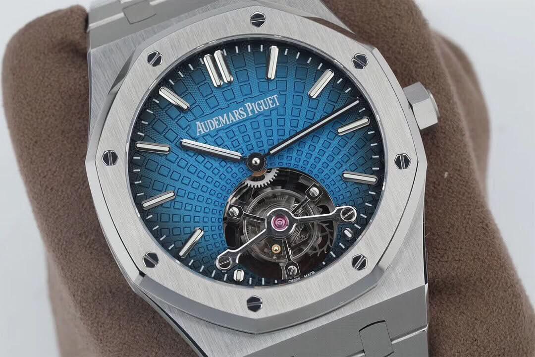 Replica Audemars Pigeut oyal Oak 2018 SIHH SS Tourbillon Dark Blue Sunburst Tapisserie Dial |  Declock.