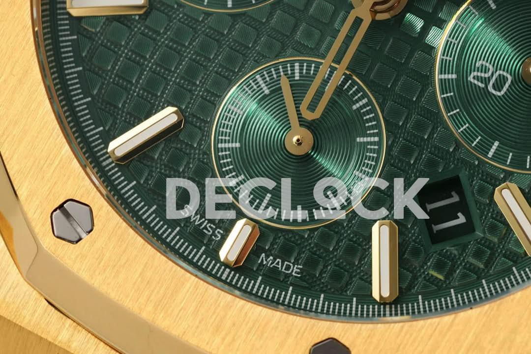 Replica Audemars Pigeut Royal Oak Chronograph Gold in Green Dial |  Declock.
