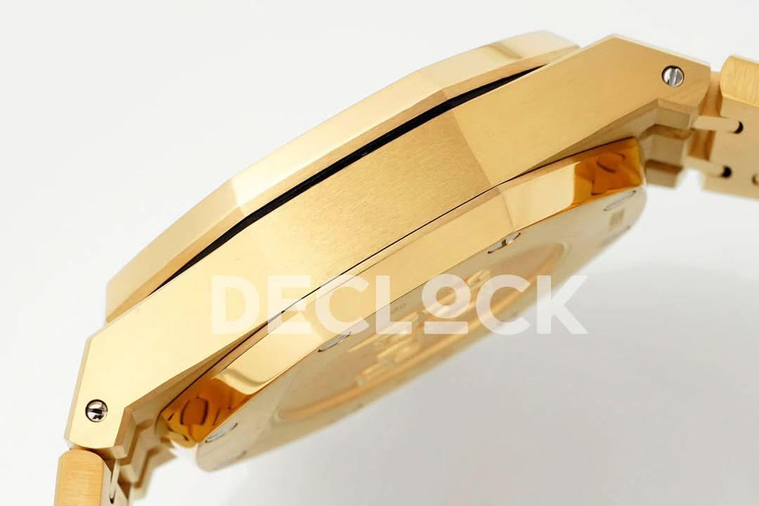 Replica Audemars Pigeut Royal Oak Chronograph Gold in Blue/Gold Dial |  Declock.