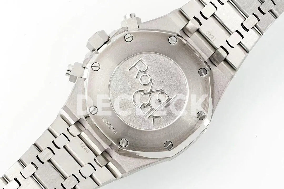 Replica Audemars Pigeut Royal Oak Self-Winding Chronograph White Dial in Steel