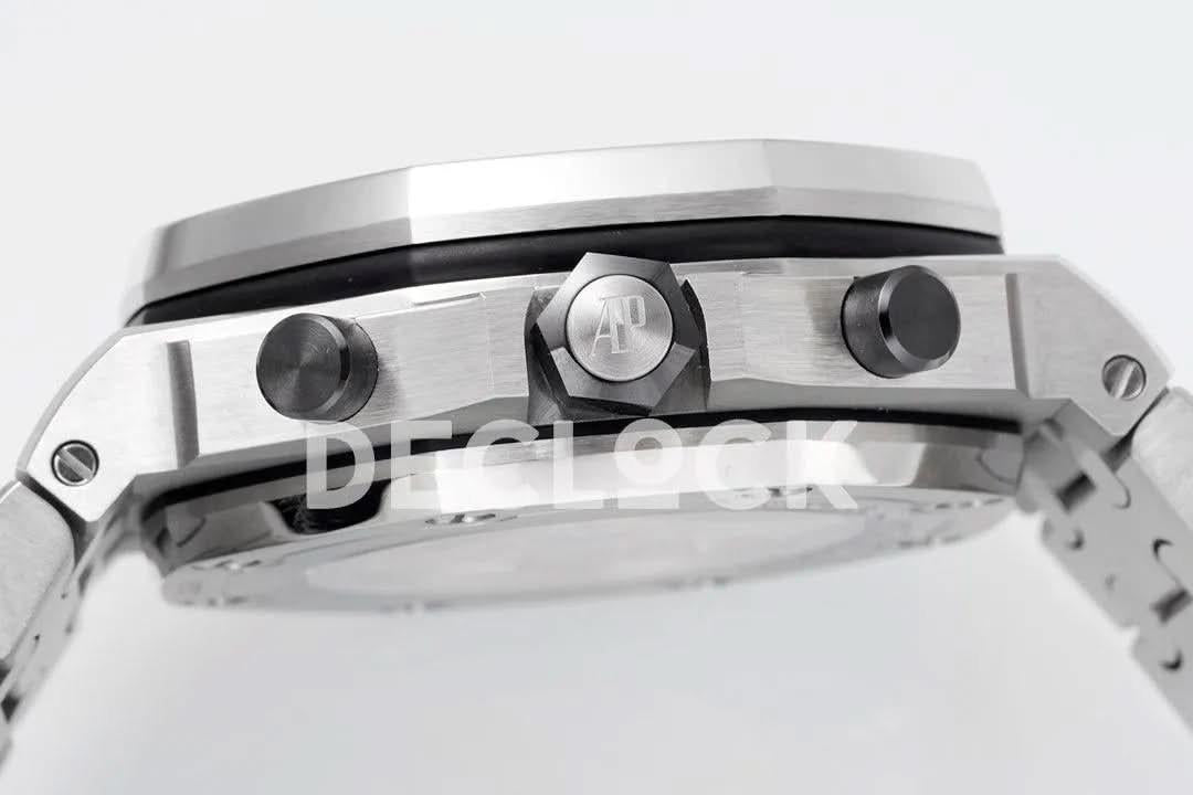 Replica Audemars Pigeut Royal Oak Offshore Self-Winding Chronograph White Numerous Dial in Steel |  Declock.