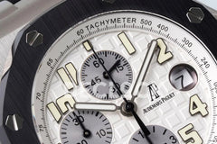 Royal Oak Offshore Self-Winding Chronograph White Numerous Dial in Steel