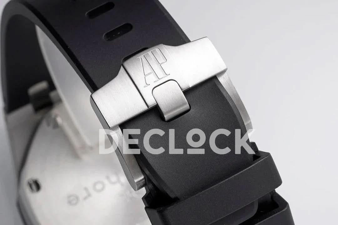 Replica Audemars Pigeut Royal Oak Offshore Self-Winding Chronograph White Numerous Dial in Steel |  Declock.