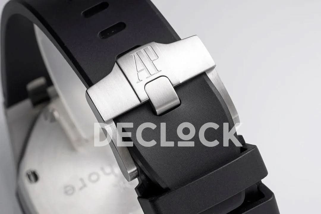 Replica Audemars Pigeut Royal Oak Offshore Self-Winding Chronograph White Numerous Dial in Steel