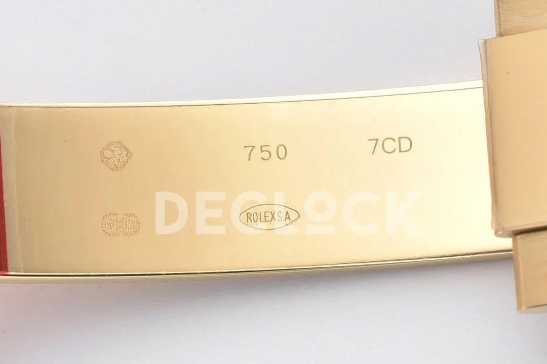 Replica Rolex Daytona 126518LN Gold Dial in Yellow Gold on Rubber Strap |  Declock.