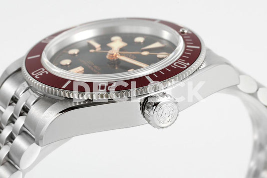 Replica Tudor Black Bay M7941A1A0RU-0003 41mm SS Dial Red Bezel on SS Bracelet |  Declock.