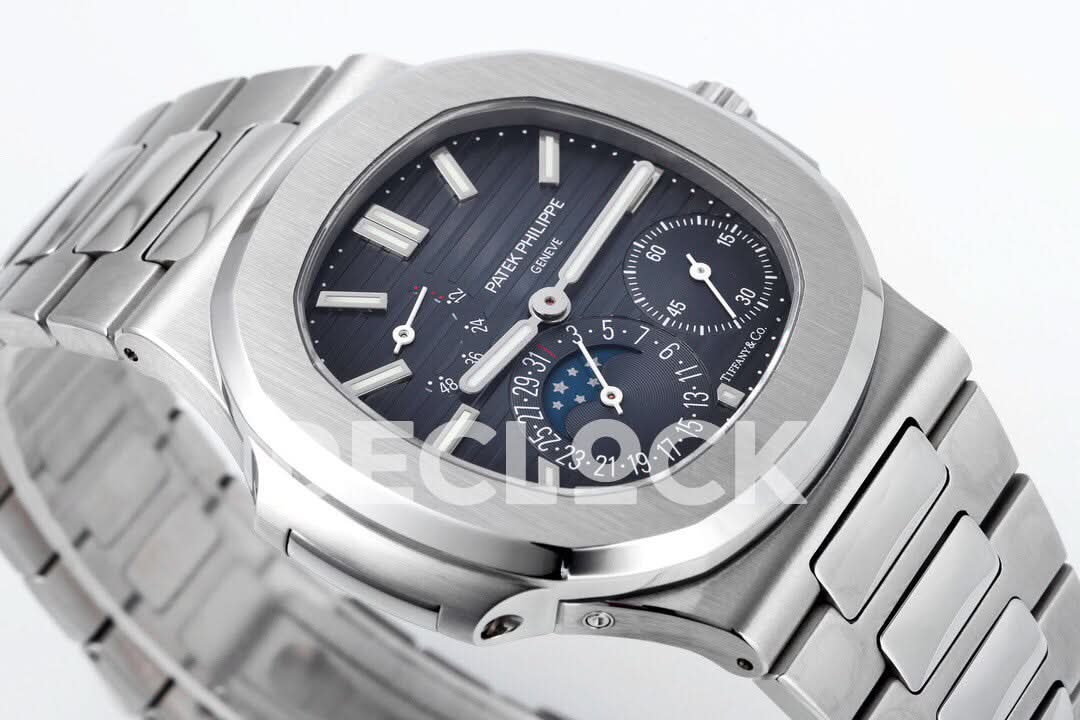 Nautilus 5712 PPF 1:1 Best Edition Blue Dial on SS Bracelet