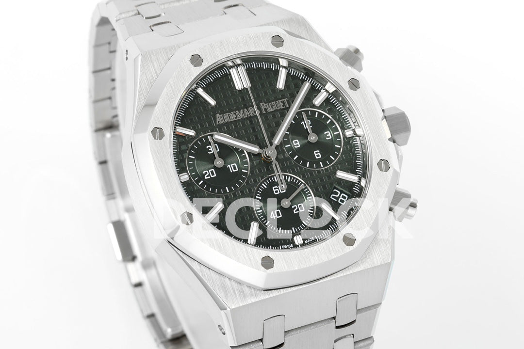 Royal Oak Self-Winding Chronograph Green Dial in Steel 
