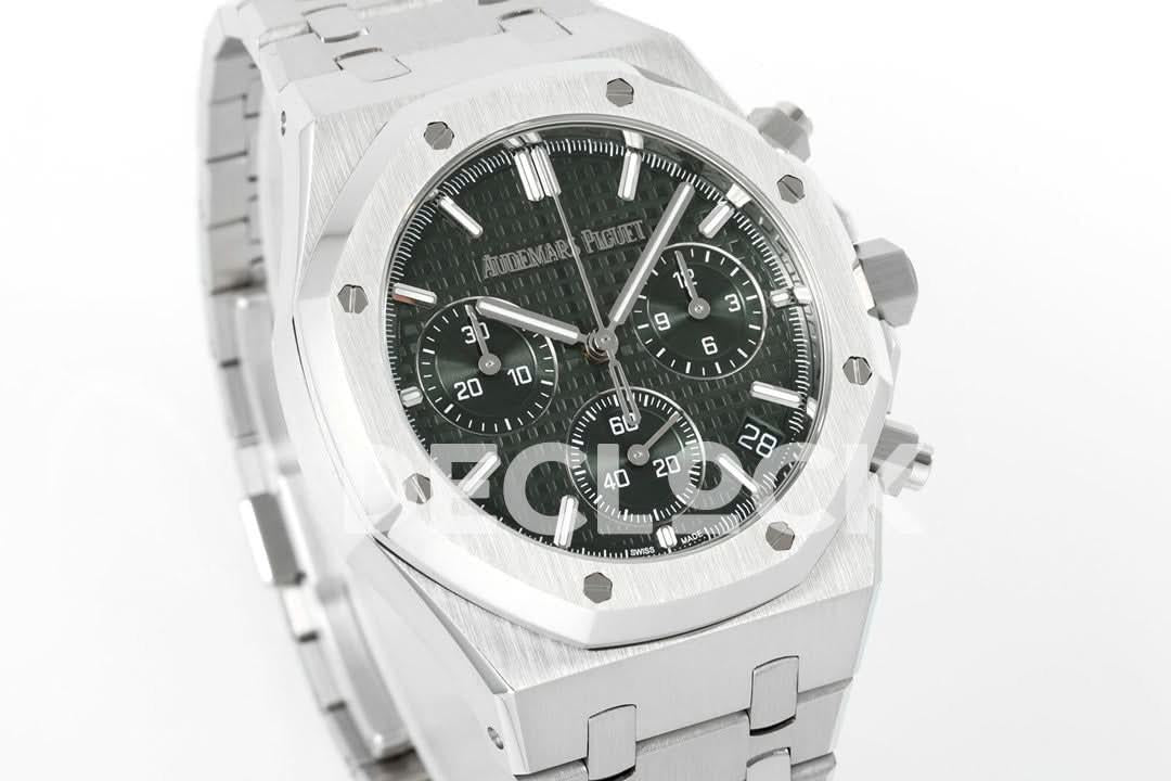 Replica Audemars Pigeut Royal Oak Chrono 26240 Green Dial SS APSF |  Declock.