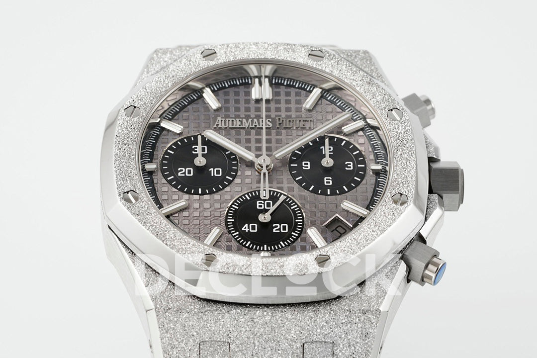 Royal Oak Self-Winding Chronograph Green Dial in Steel 