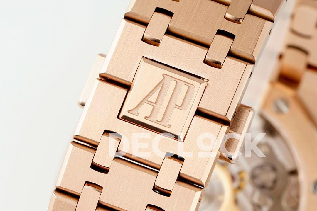 Replica Audemars Pigeut Royal Oak Chrono 26240 Blue/RG Dial on RG Bracelet |  Declock.