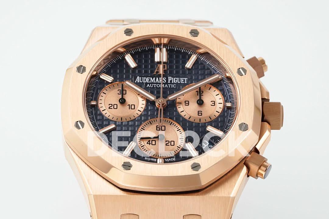 Replica Audemars Pigeut Royal Oak Chrono 26240 Blue/RG Dial on RG Bracelet |  Declock.