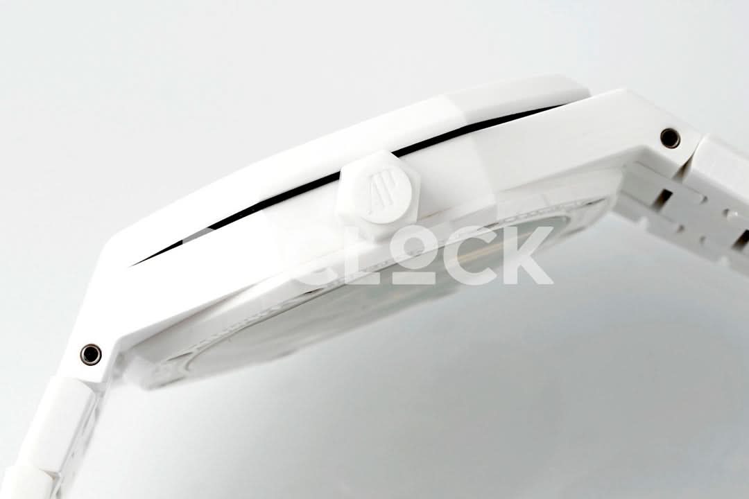 Royal Oak 41mm 15500 White Ceramic/Cer Black Dial APSF