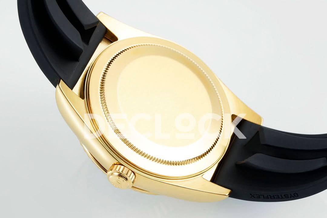 Replica Rolex Sky Dweller 336238 YG in White Dial on Black Rubber Strap |  Declock.
