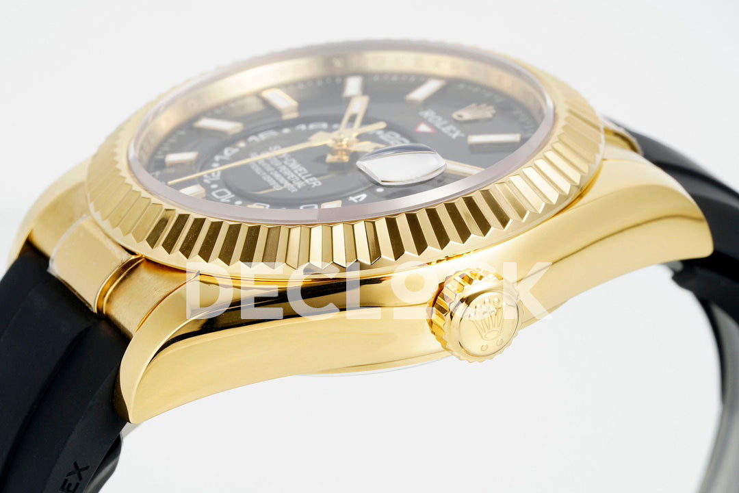 Sky Dweller 336238 YG in Black Dial on Black Rubber Strap