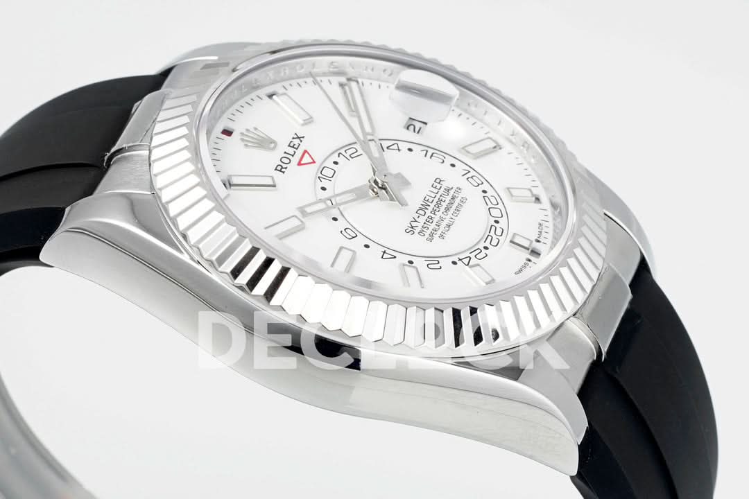 Sky Dweller 336238 SS in White Dial on Black Rubber Strap