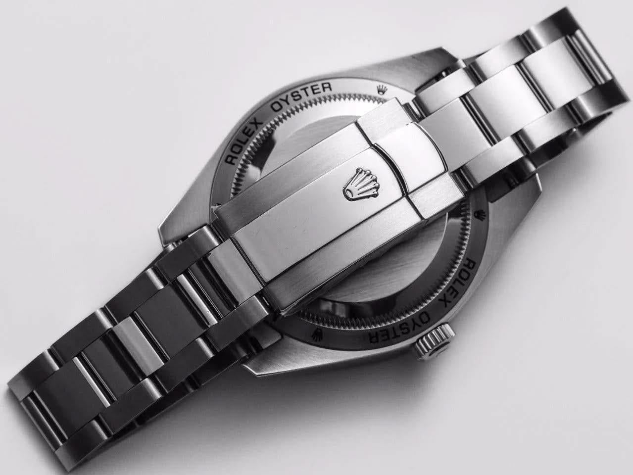 Replica Rolex Milgauss Label Noir Tourbillon |  Declock.
