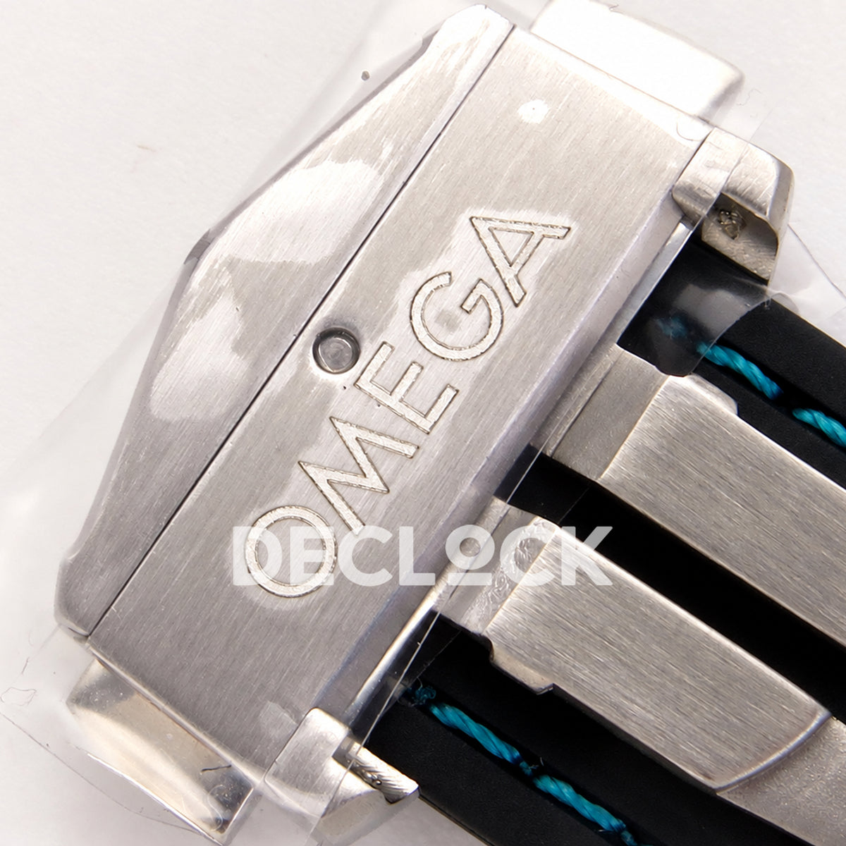 Omega Aqua Terra 38mm VSF turquoise ombre dial - clasp engraving