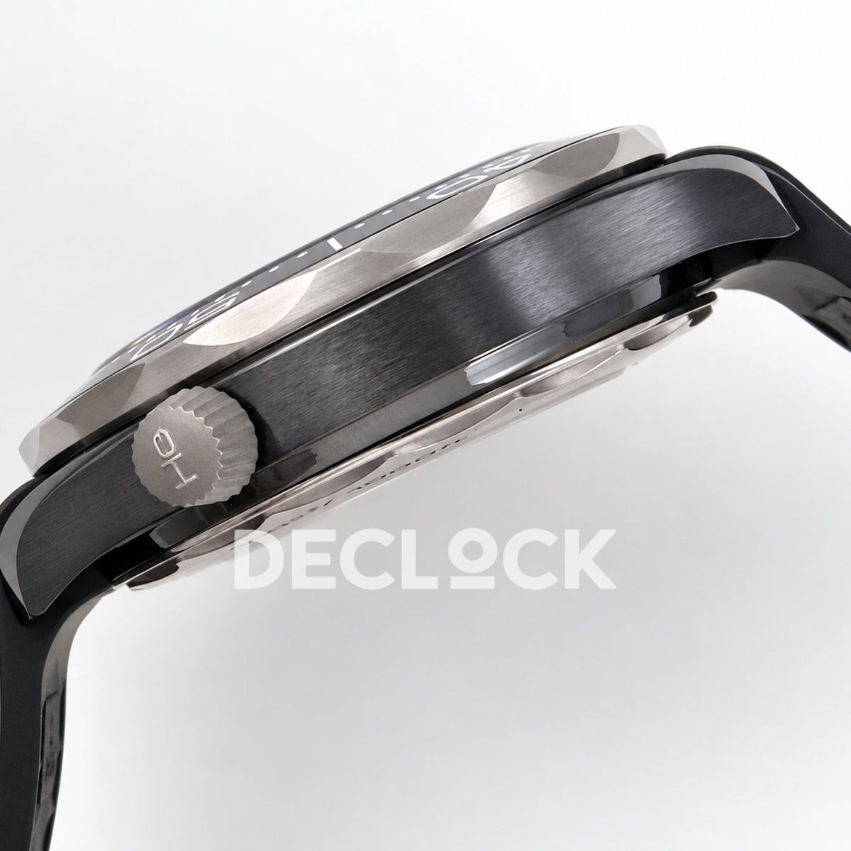 Omega Seamaster Diver 300M ORF black ceramic steel rubber 8806 Free Sprung — case side profile
