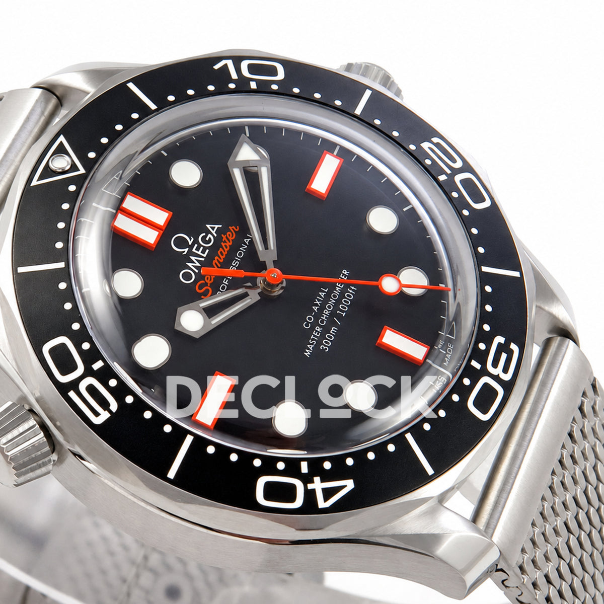 Omega Seamaster Diver 300M Black Dial Orange Second Hand Steel Mesh ORF 8806 Free Sprung — angled dial detail